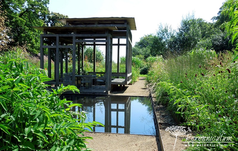 Když se potkají dva géniové... 6 Bury Court Christopher Bradley-Hole