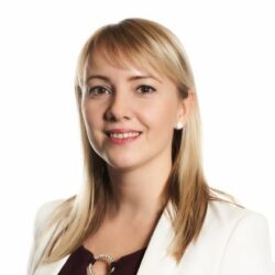 ivana sebestova alt 1